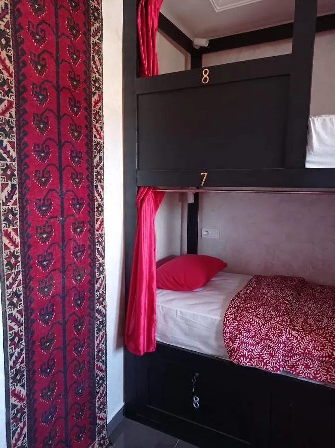 Stork Marrakech Luxury Hostel 마라케시