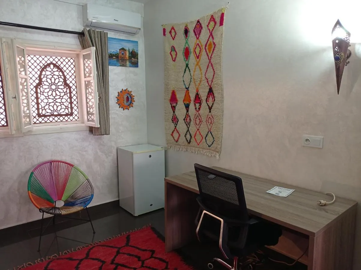 Stork Marrakech Luxury Hostel مراكش